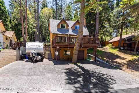 23095 Balsam Ln, Lane, Crestline, CA 92325