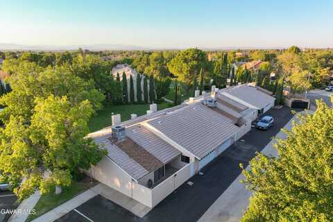 44125 Planet Circle, Lancaster, CA 93536