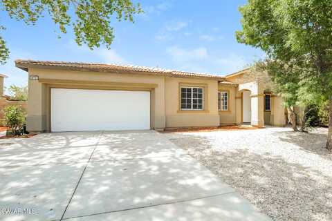 38725 Ambiente Court, Palmdale, CA 93552