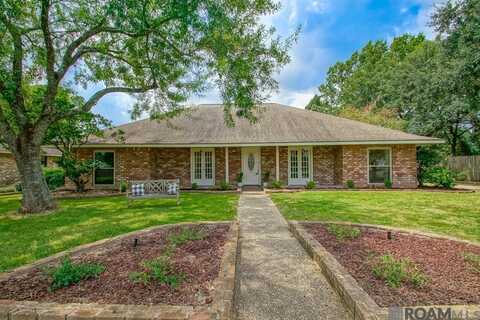 5810 Parkforest Dr, Baton Rouge, LA 70816