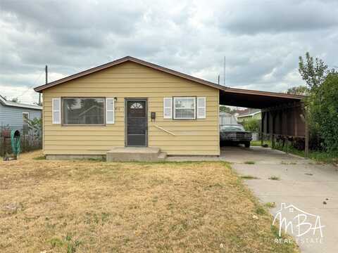 811 Pearl Street, Garden City, KS 67846