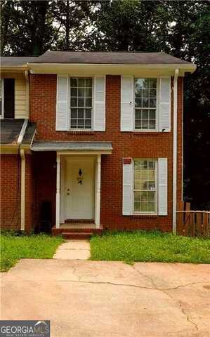 852 Glynn Oaks, Clarkston, GA 30021