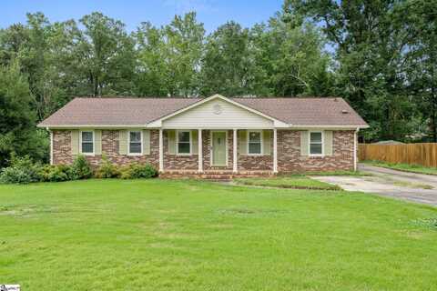 314 Heathwood Drive, Taylors, SC 29687