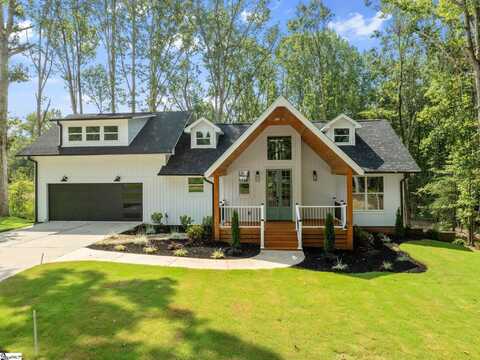 209 Gerald Drive, Simpsonville, SC 29681