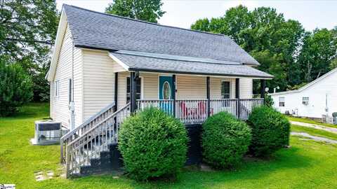 7 Hunt Avenue, Liberty, SC 29657