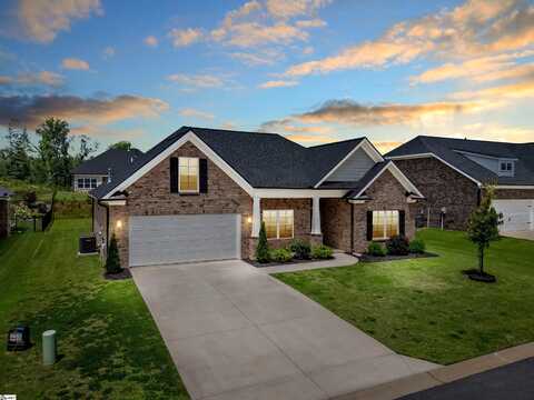 308 Fox Brook Court, Taylors, SC 29687