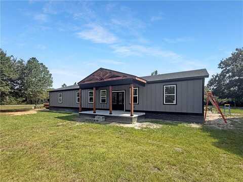 29 Chisholm Street, Nahunta, GA 31553