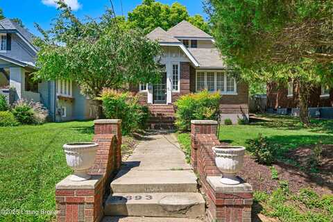 1893 Richmond Dr, Louisville, KY 40205