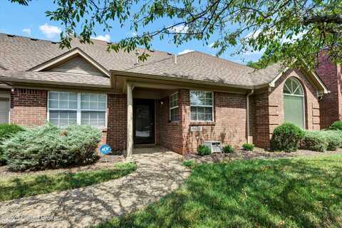 9803 Lockyear Ct, Louisville, KY 40241