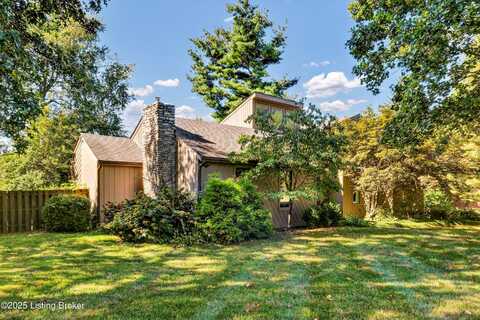 608 Oak Crest Dr, Shelbyville, KY 40065
