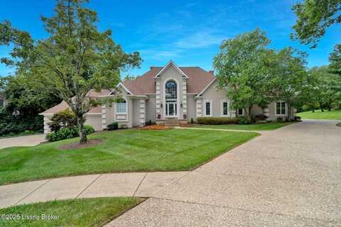 1300 Somerhill Pl, Anchorage, KY 40223