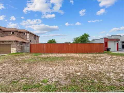5009 W Tamarack Avenue, McAllen, TX 78501