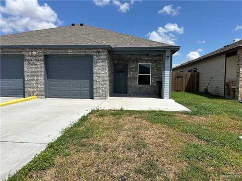 2426 S Valley Circle, La Feria, TX 78559