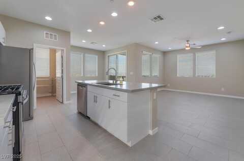 11236 Rainbow Peak Avenue, Las Vegas, NV 89135