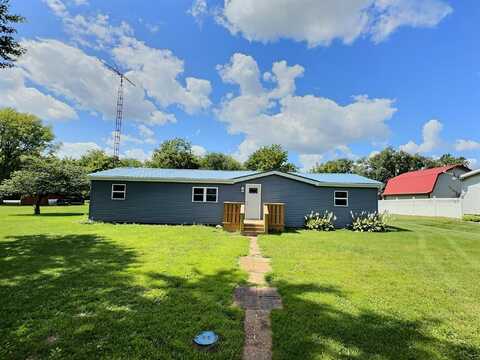 306 S Chestnut Street, Earl Park, IN 47942