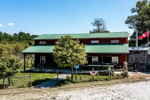 9860 Us-421, Francesville, IN 47946