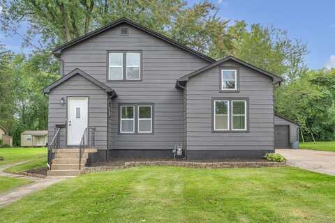 221 N West Street, Crown Point, IN 46307