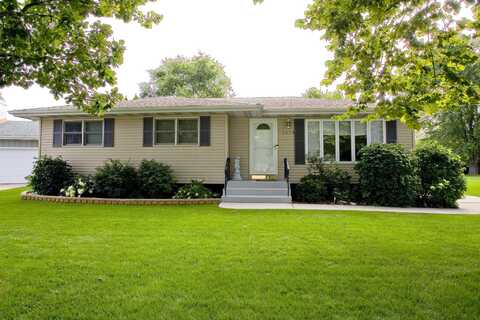 1039 Madison Avenue, Dyer, IN 46311