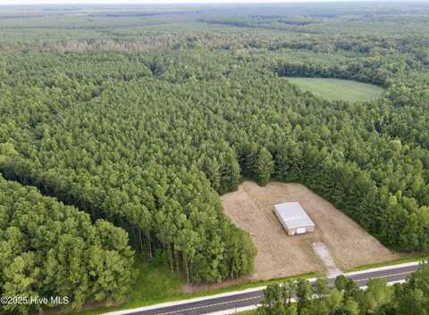 1900 J T Heath Road, Williamston, NC 27892