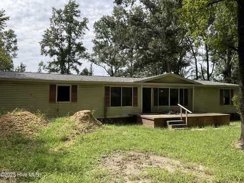 1568 Hidden Acres Lane, Winterville, NC 28590