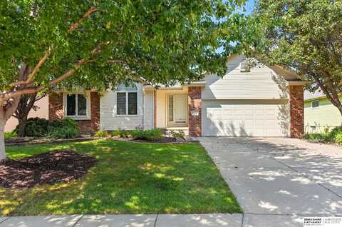 13484 Camden Avenue, Omaha, NE 68164