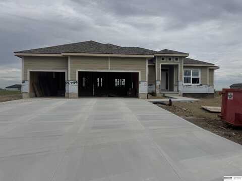 20814 Kansas Avenue, Elkhorn, NE 68022