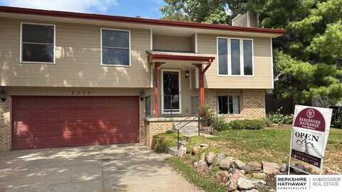 8212 Bondesson Street, Omaha, NE 68122