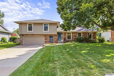 12231 Cuming Street, Omaha, NE 68154