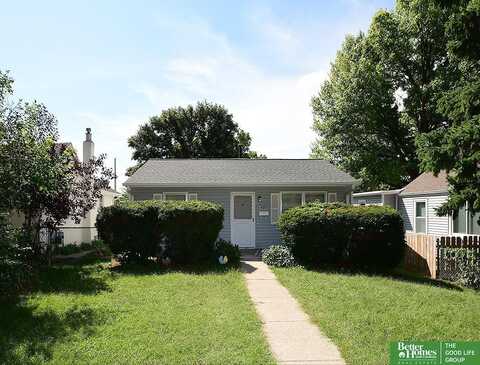 6123 Seward Street, Omaha, NE 68104