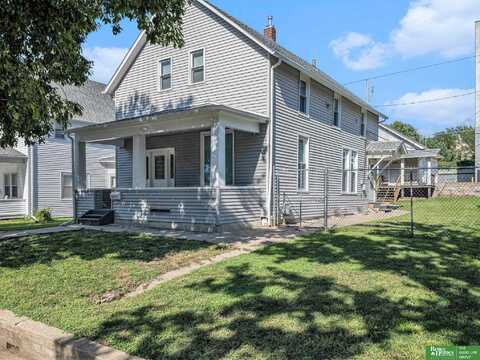 1417 S 11th Street, Omaha, NE 68108