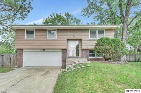2631 Cheshire N Court, Lincoln, NE 68512