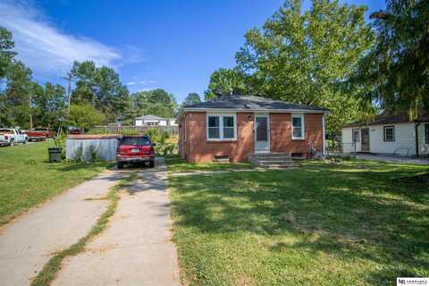 4238 N Park Boulevard, Lincoln, NE 68521