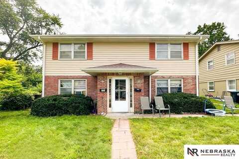 6121 Bedford Avenue, Omaha, NE 68104