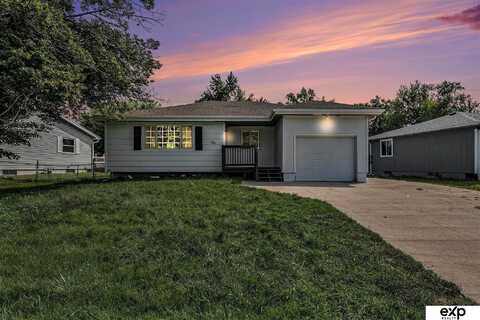 26 Cedar Drive, Yutan, NE 68073
