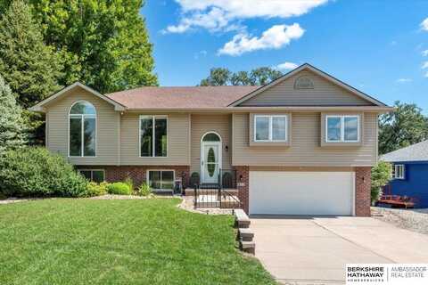 9813 Gabriella Drive, Plattsmouth, NE 68048
