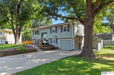 11005 Spring Street, Omaha, NE 68144