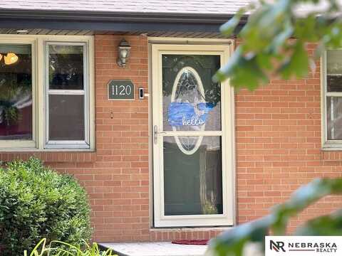 1120 N 41st Street, Lincoln, NE 68503