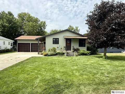 609 N Hall Street, Valentine, NE 69201