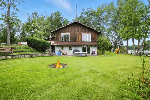 5985 Bayshore Drive, Irons, MI 49644