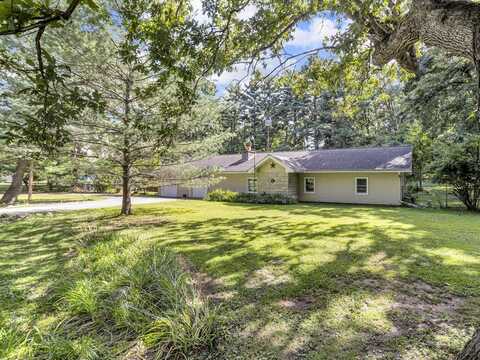 4111 Hanover Road, Horton, MI 49246