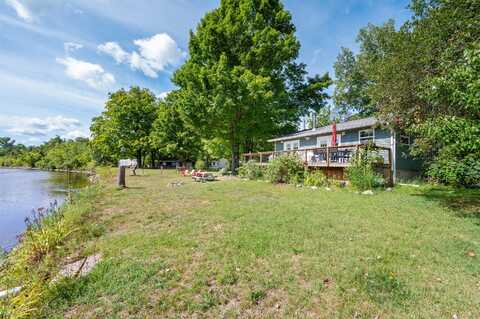 8484 50th Avenue, Evart, MI 49631