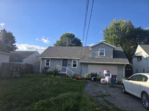907 Malta Street NE, Grand Rapids, MI 49503
