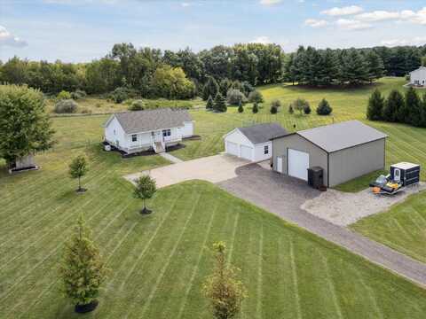 1135 Jack Henry Drive, Charlotte, MI 48813
