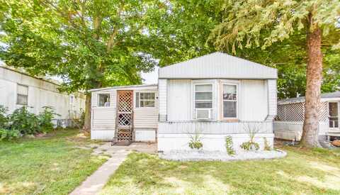 2856 W Carleton, Hillsdale, MI 49242