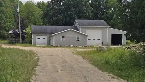 7331 W baseline Highway, Bellevue, MI 49021
