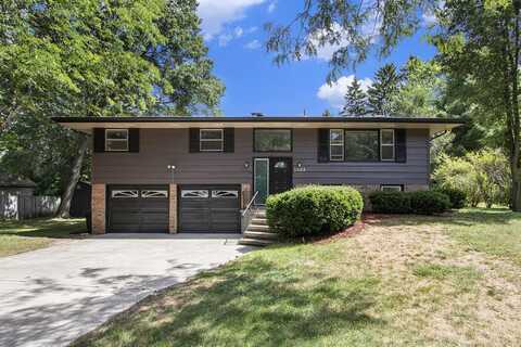 3303 W Valley View Drive, Saint Joseph, MI 49085