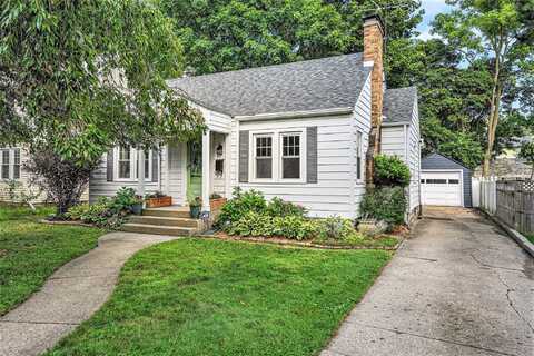 724 Pinehurst Boulevard, Kalamazoo, MI 49006