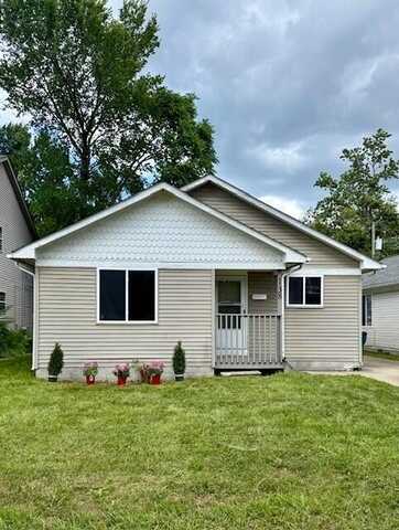 138 W Maxlow Avenue, Hazel Park, MI 48030