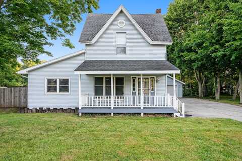 813 Park Shore Drive, Cassopolis, MI 49031