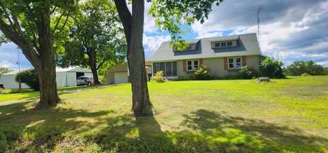 7060 Somerset Road, Addison, MI 49220